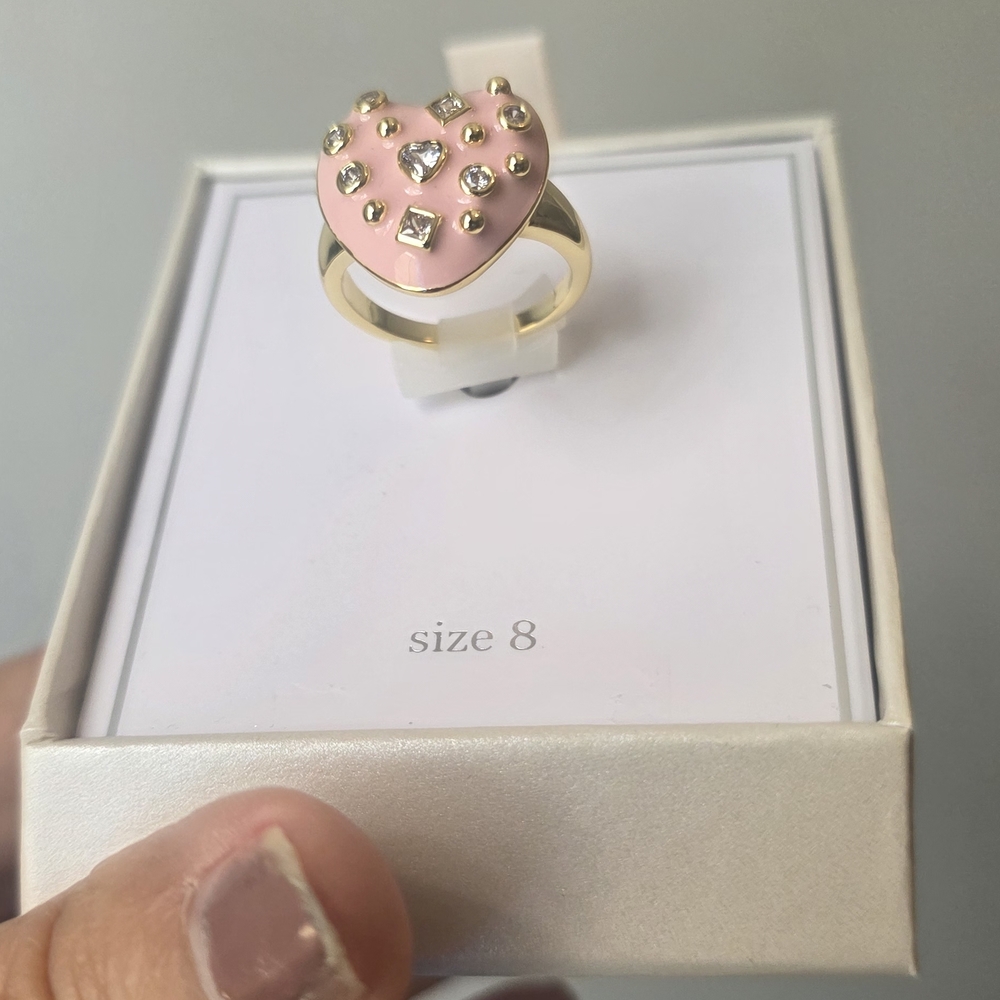 Gold-Tone Ring with Pink Heart and Crystal Accents